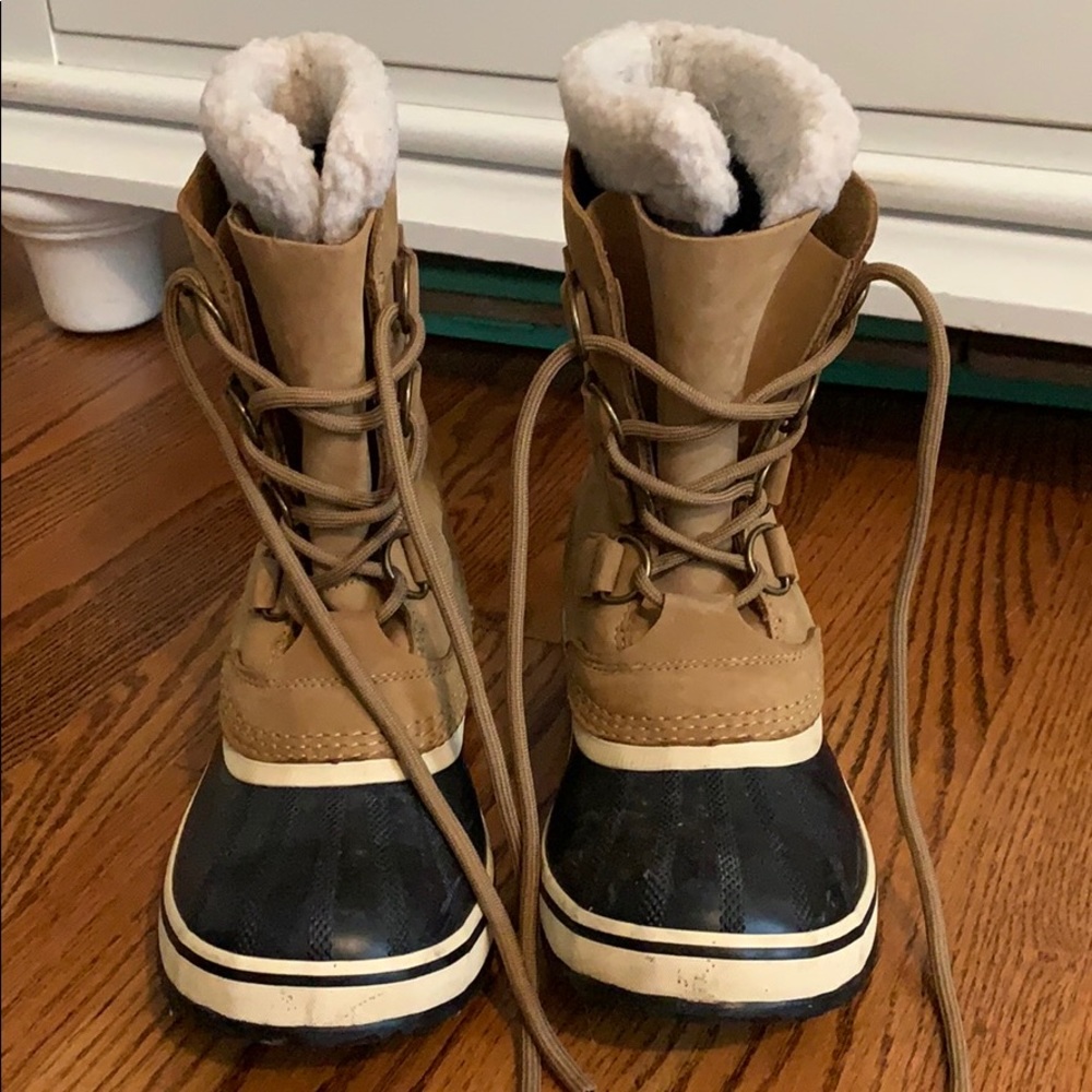 SOREL caribou snow boot